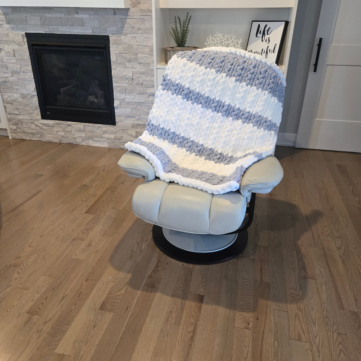 Handmade Ultra-Thick Baby Blanket 30” x 40”